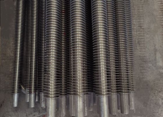 熱交換器の熱伝送効率向上のための炭素鋼スピラルフィンチューブ