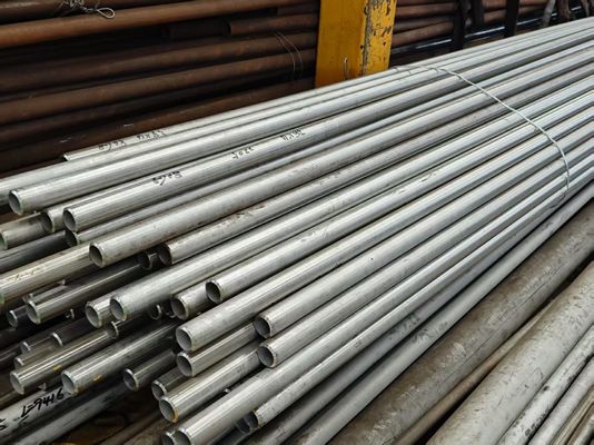 ASTM A192 工業用高圧シームレスボイラーチューブ