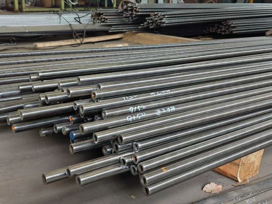 ASTM A192 規格の高圧カスタマイズされたシームレスボイラーチューブ
