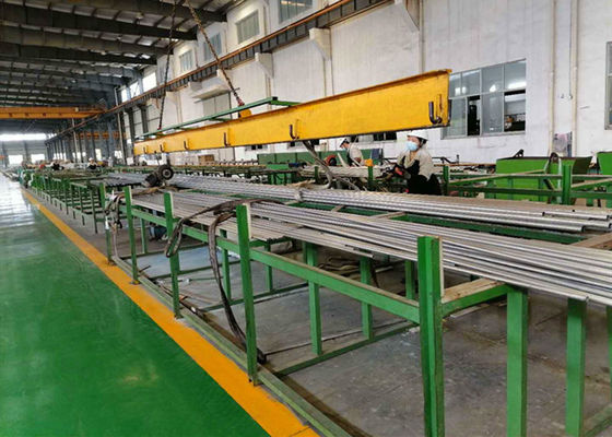 継ぎ目が無いSsの管の熱い終わりのAstm A269 Astm A312 A312m Astm A511 A511mの石油化学製品