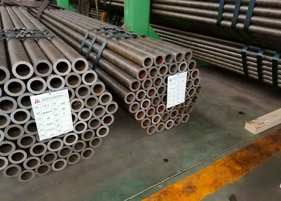 ASTM A179 ASME SA179の継ぎ目が無いボイラー管Gr GR Cオイルのすくいの表面の御馳走