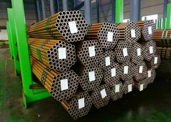 ASTM A179 ASME SA179の継ぎ目が無いボイラー管Gr GR Cオイルのすくいの表面の御馳走