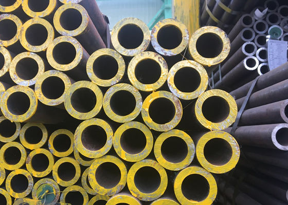 溶接されるステンレス鋼はASTM A312 TP304H TP321 ASTM A790 S31803 SCH10 SCH40,6M 11.8Mを配管します