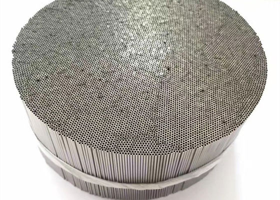 ステンレス鋼の溶接された管ASME SA249 ASTM A249 TP304 TP316L TP321の明白な端