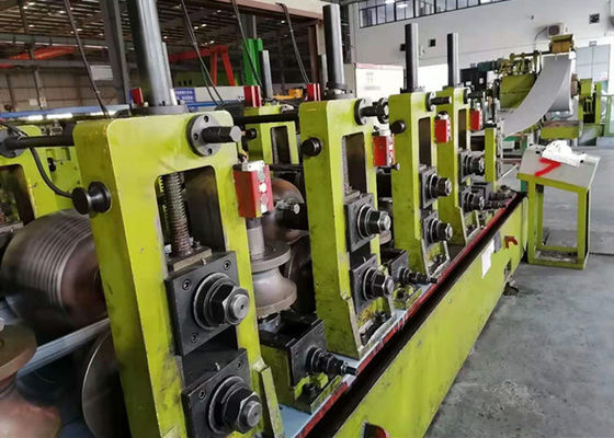 boiler&exchanger w/stockのためのアニールされた終わりASME SA178 Erwの炭素鋼の管