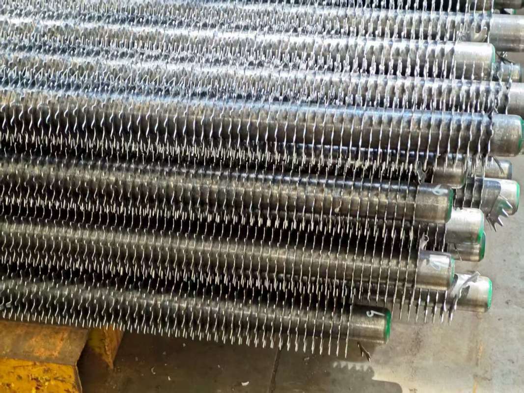 熱伝達と防汚のための高効率ボイラーフィンチューブ