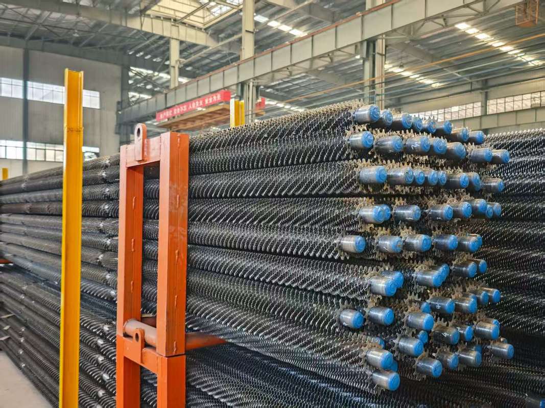 熱を散らすため,ステンレス鋼のボイラーフィンチューブ