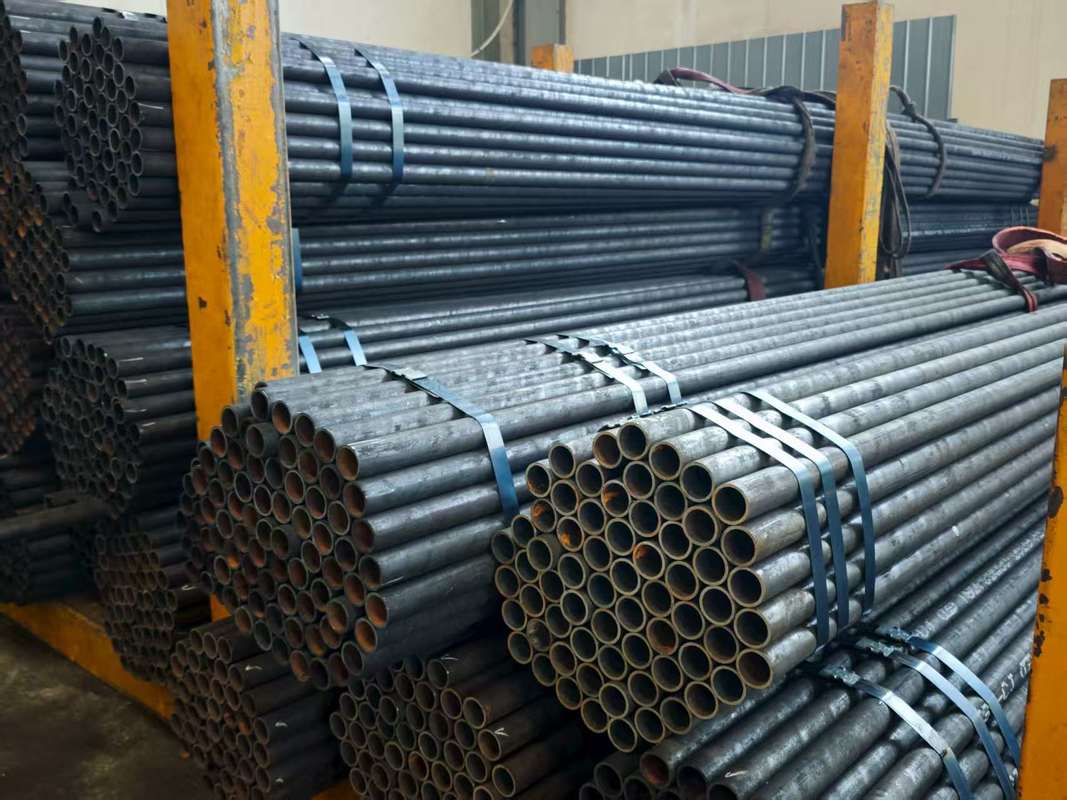 シームレスボイラーチューブ 炭素鋼 ASTM A106 DIN17175